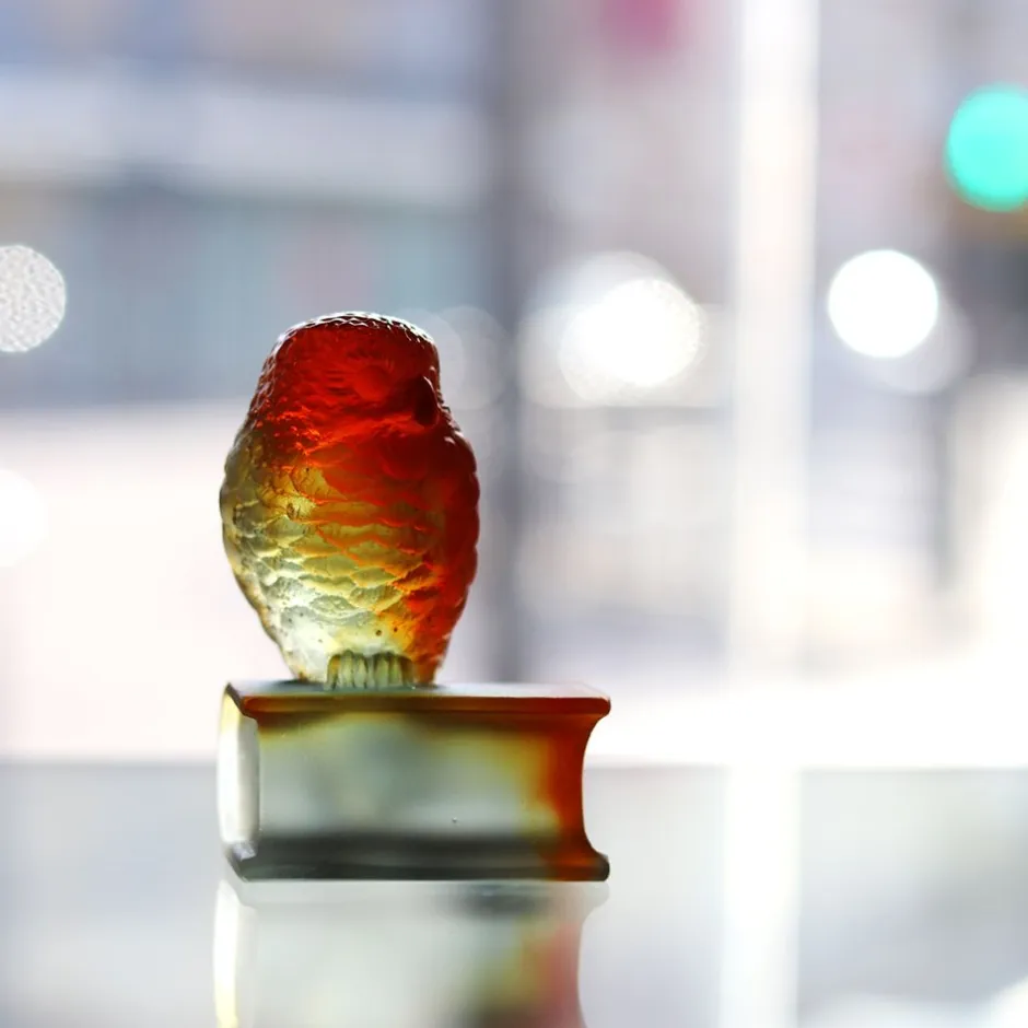 Outlet Chouette ambre grise sur livre daum Animaux Cristal|Bestiaire