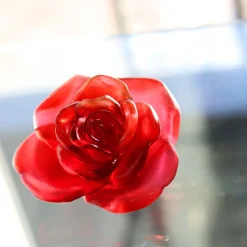 Online Fleur rouge rose passion daum Sulfures, Presse-Papiers Cristal|Fleurs Cristal