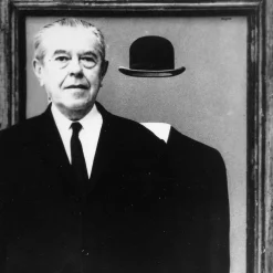 New Pipe La trahison des images, René Magritte et Lalique Sculptures Cristal|Sculptures Et Figurines